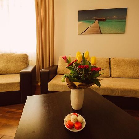 Seascape - Summerland Apartment Mamaia Bagian luar foto