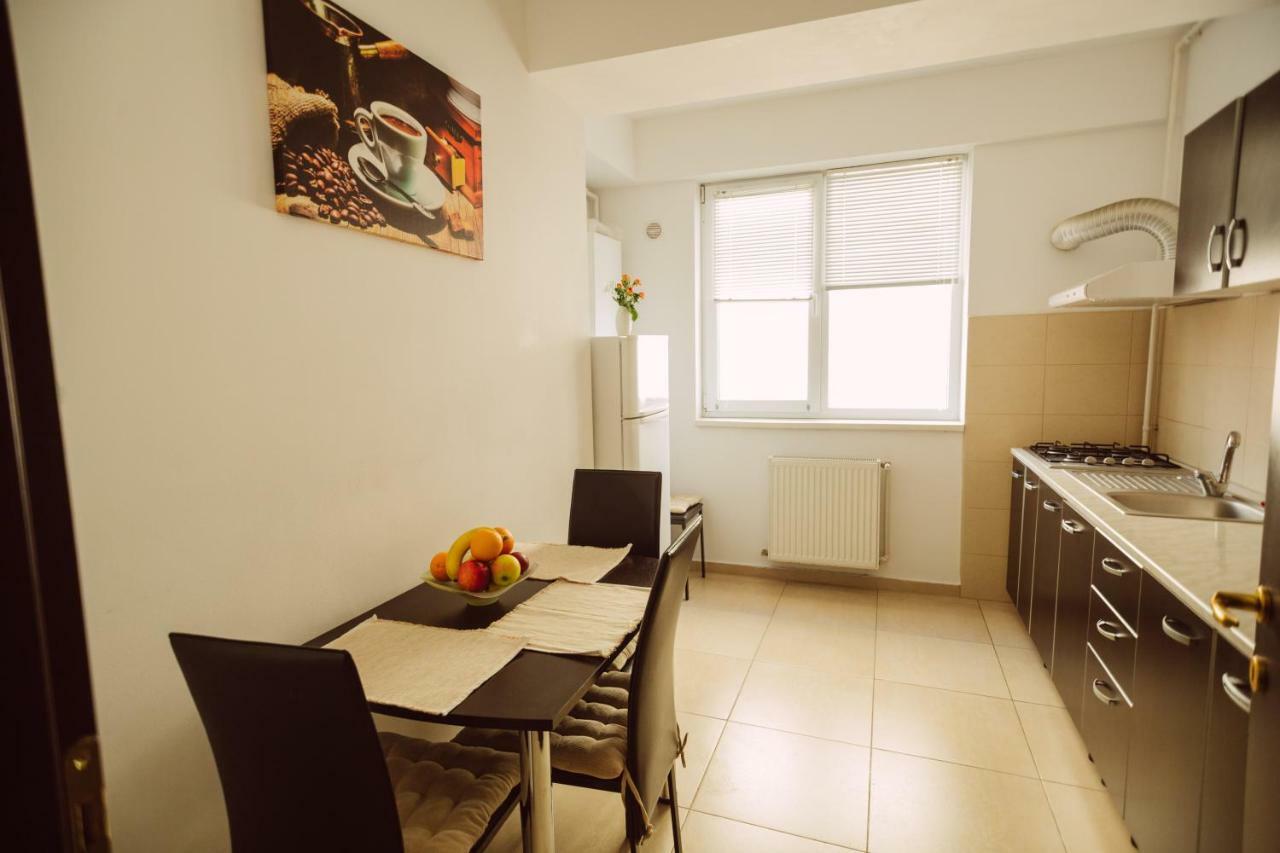 Seascape - Summerland Apartment Mamaia Bagian luar foto